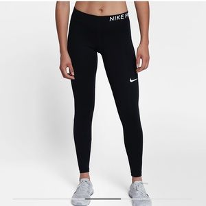 Nike Pro leggings